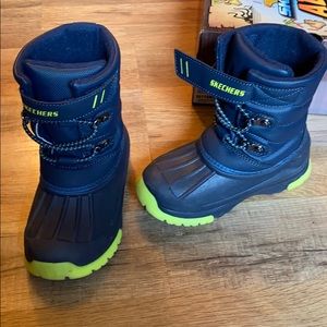 Toddler boy snow boots